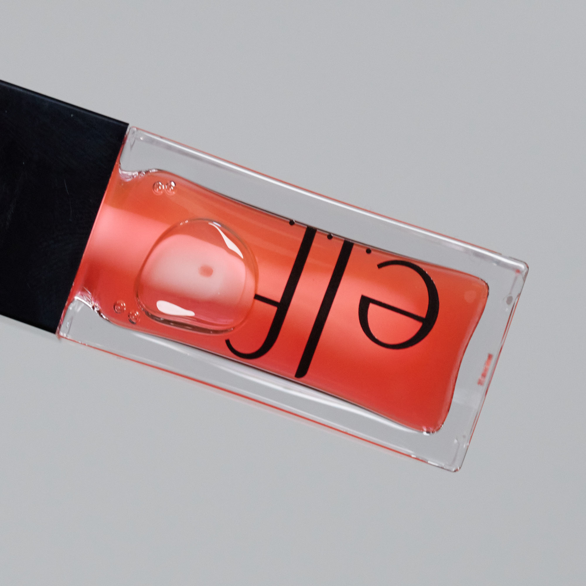 ELF LIP  OIL