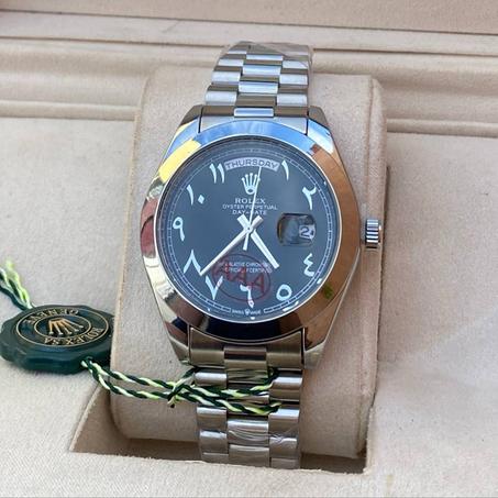 ساعة Rolex Day-Date للرجال – فخامة تليق بذوقك الرفيع بحروف عربية
