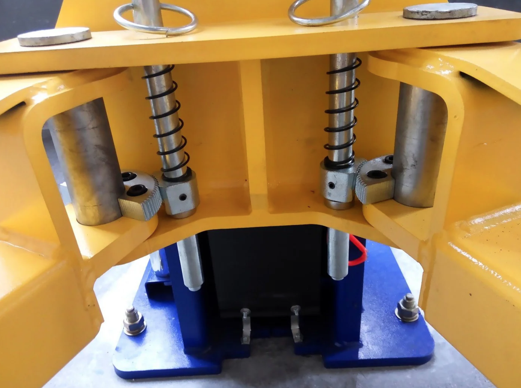 APlusLift 10,000LB 2-Post Floor Plate Heavy Duty Car Lift with 3 Year Warranty - HW-10KBP-A