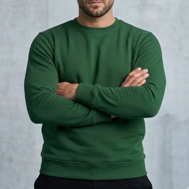 تريكو رجالي أنيق، كلاس، وسامبل:  أناقة، دفئ، وراحة
