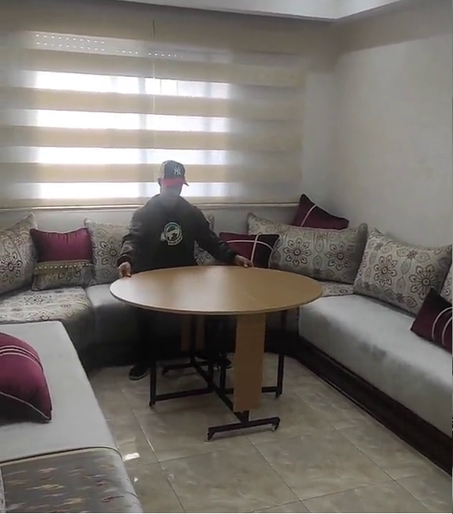 طاولة دائرية قابلة للطي 2024