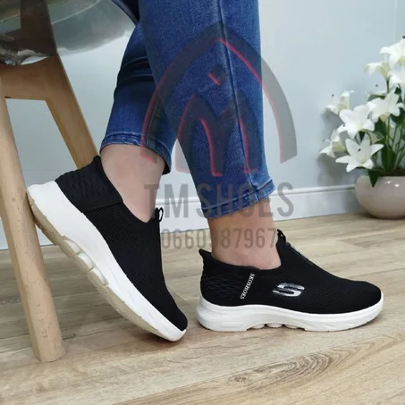 SK3  مع حذاء  Skechers  الطبي للنساء، ما تحسي لا بالتعب لا بالضغط.