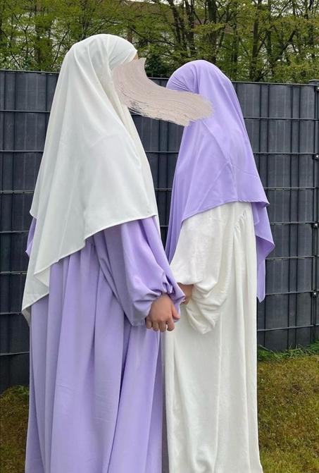 عباية زائد خمار فضفاض