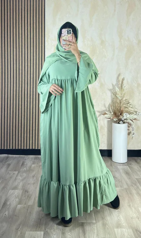 عباية نسائية
