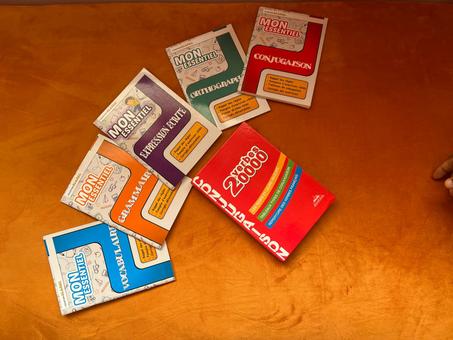 مجموعة MON ESSENTIEL لتعلم الفرنسية