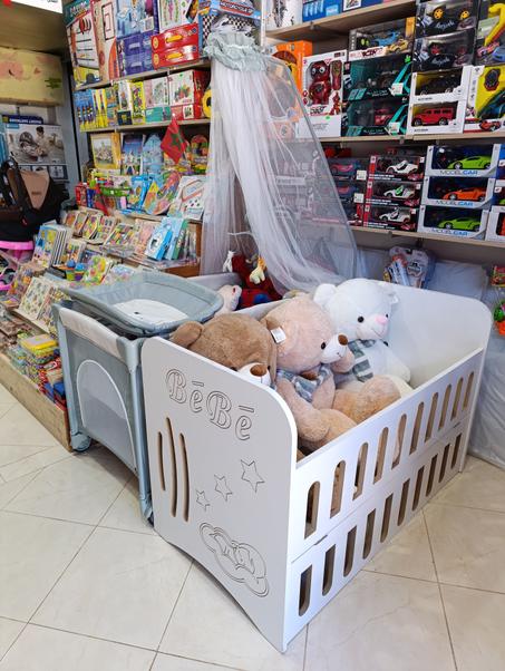 : 👶 سرير أطفال خشبي عصري: 👶