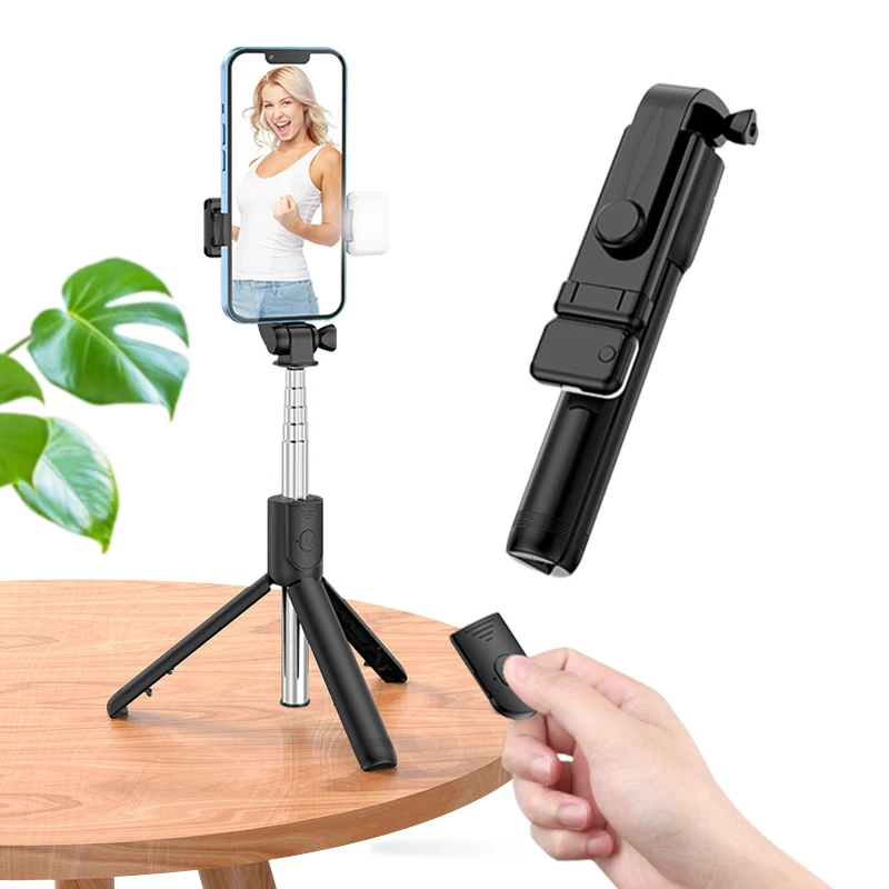 🛍️ FlyTrépied Pro – Support Bluetooth est ton nouvel allié pour réussir toutes tes vidéos, photos et appels en toute liberté.  Que tu sois créateur de contenu, vendeur en ligne ou amateur de