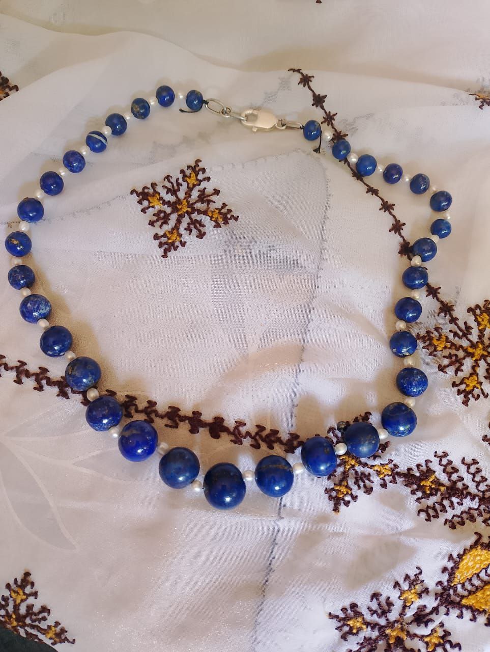perles et labis lazuli