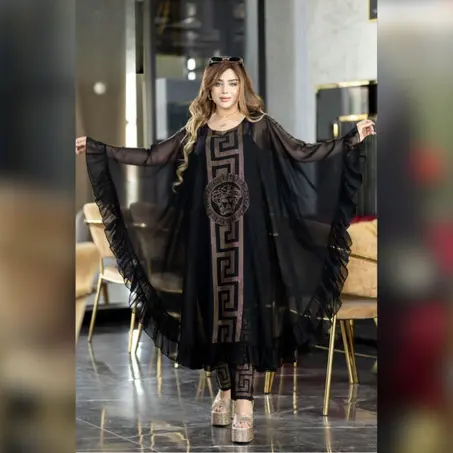 ملابــس النســاء