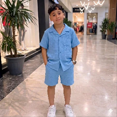 ملابس الأولاد