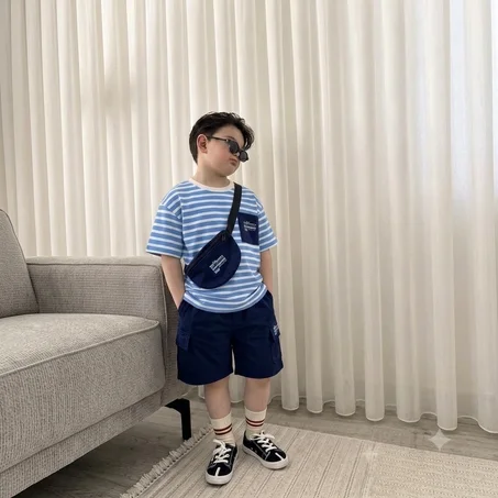 Ensemble Enfant 3 Pièces – T-shirt, Short & Sac Bleu Ciel🩵