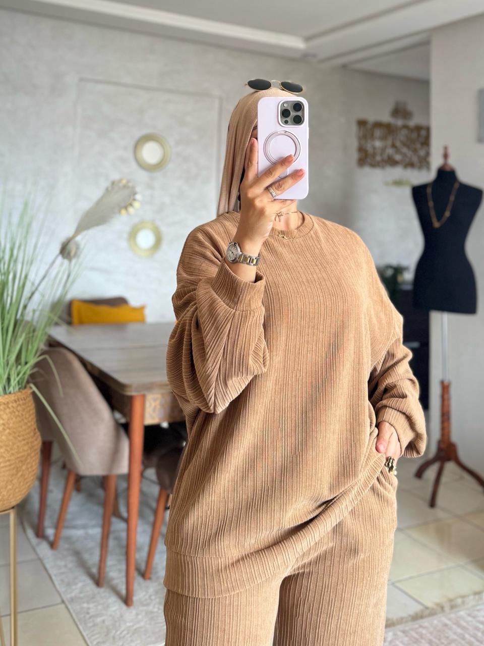 ✨ فاخر – إطلالة أنيقة لكل يوم  Ensemble Jackuard✨