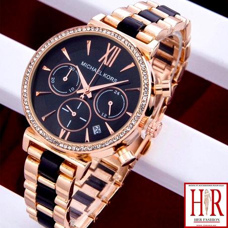 ساعة تمنحك أناقة وجمال اكثر 😍