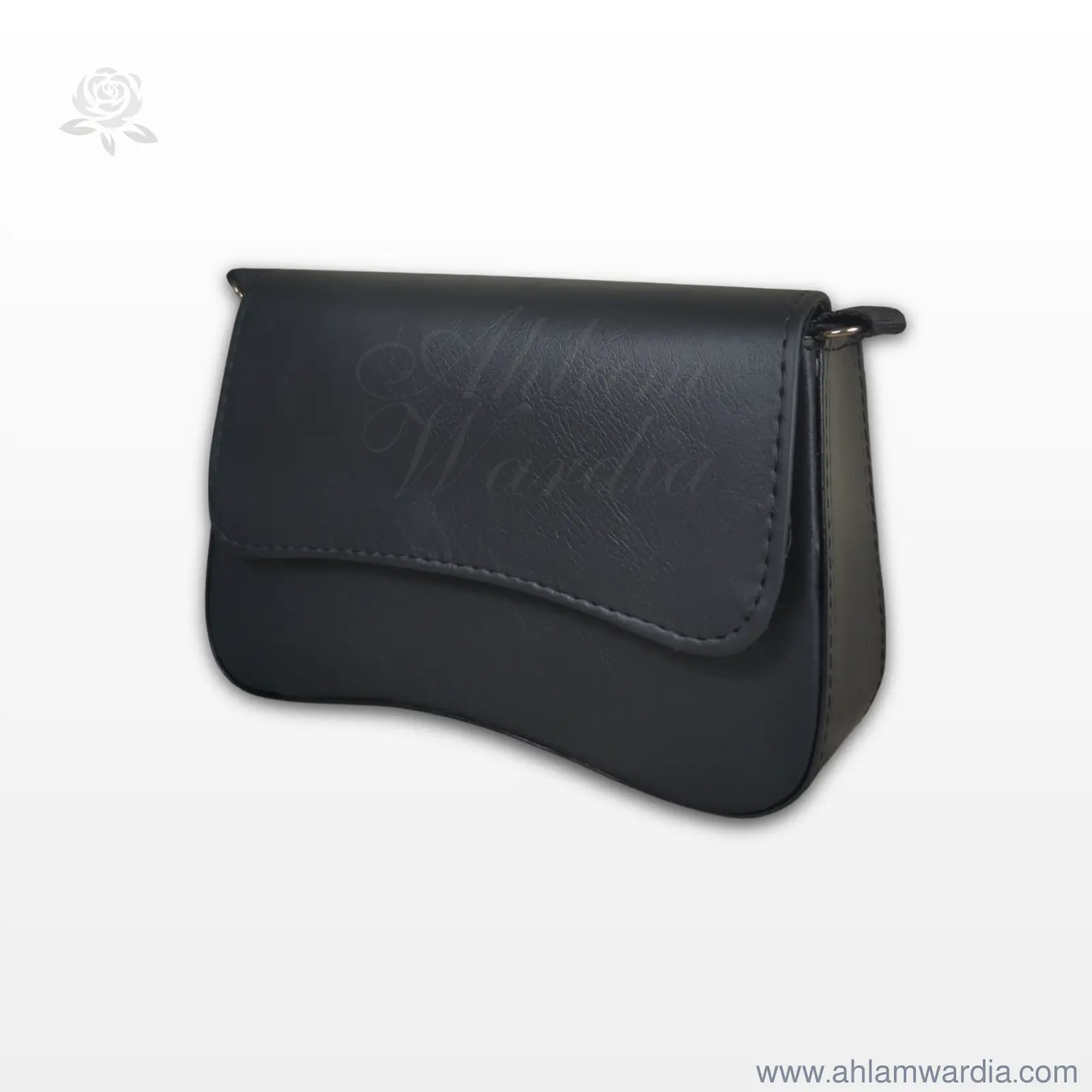 حقيبة نسائية