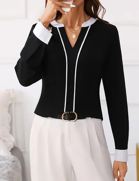 بلوزة نسائية حرف V