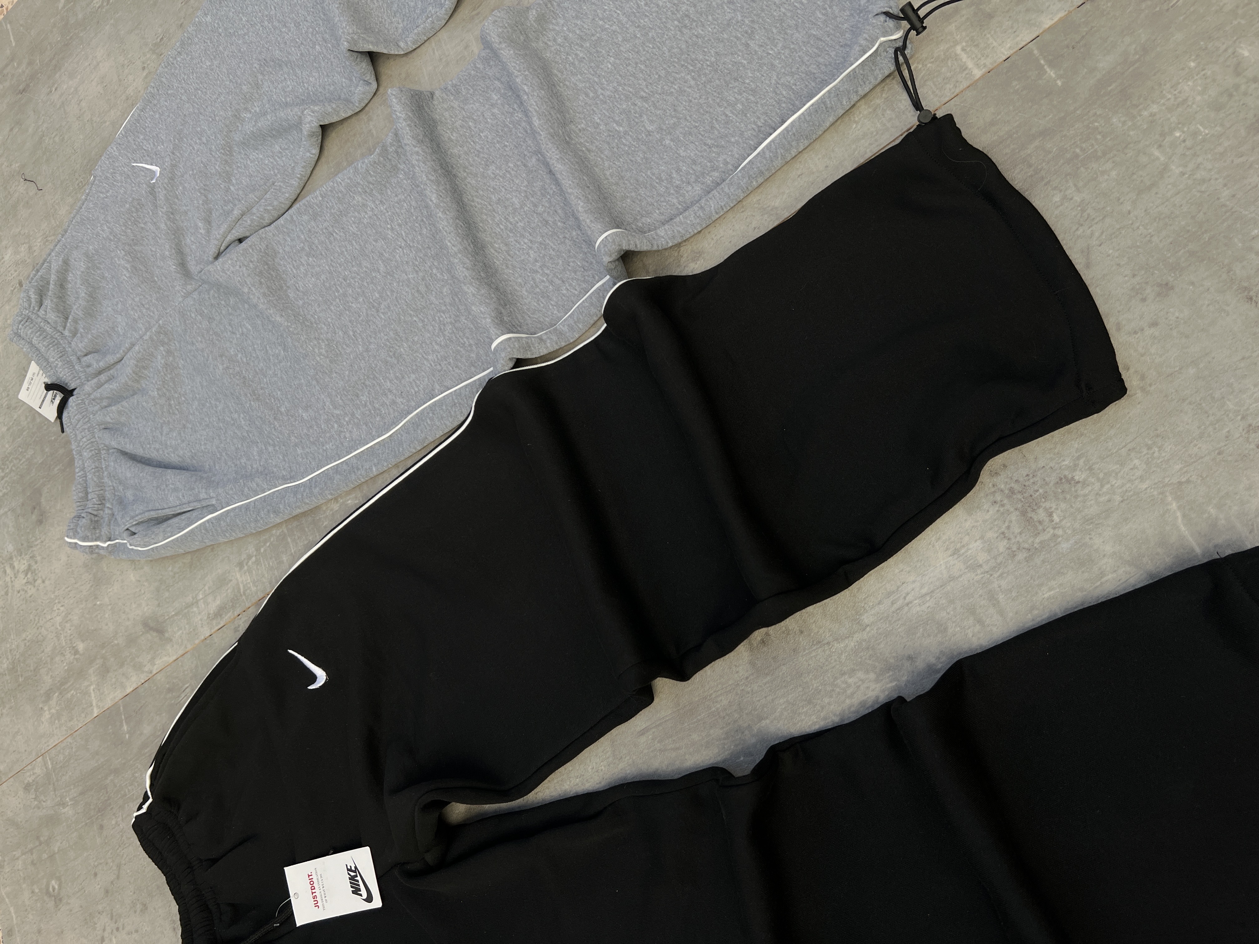 baggy jogger NIKE   (نايك مخيطة) cotton100%✅(كل الصور حقيقية)