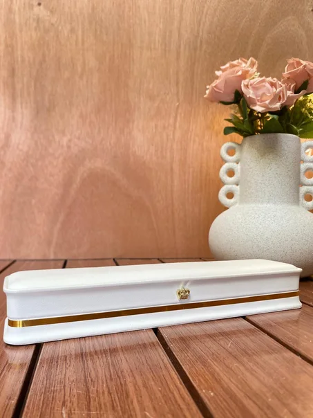 Boite stylo  Couleur blanc