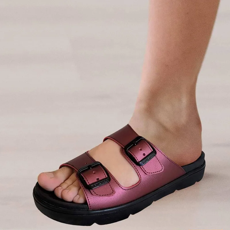 Sandale en cuir lisse microfibre