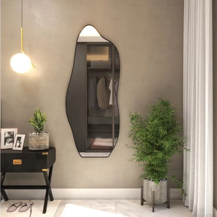 مرآة مموجة عصرية بطول كامل للحائط