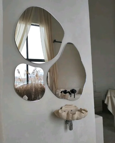 مجموعة 3 مرايا عضوية مموجة للحائط – تصميم عصري أنيق