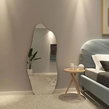 المنتج الثاني