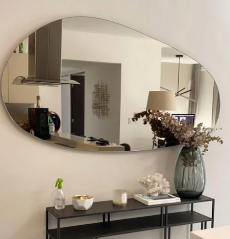 مرآة حائط بيضاوية أفقية – تصميم عصري للصالون