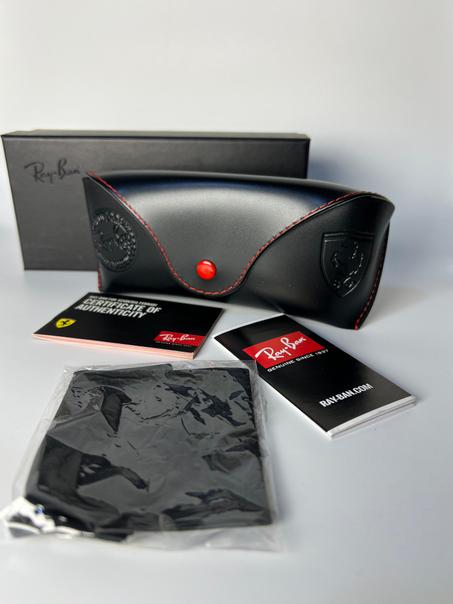 RAYBAN & FERRARI