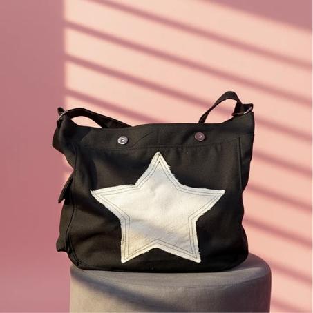 BLACK STAR CROSS BAG