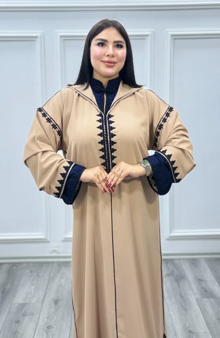 جلابة مغربية راقية بتصميم عصري