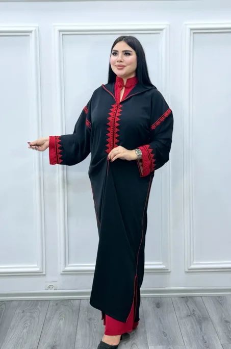 جلابة مغربية راقية بتصميم عصري