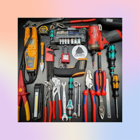 أدوات العمل