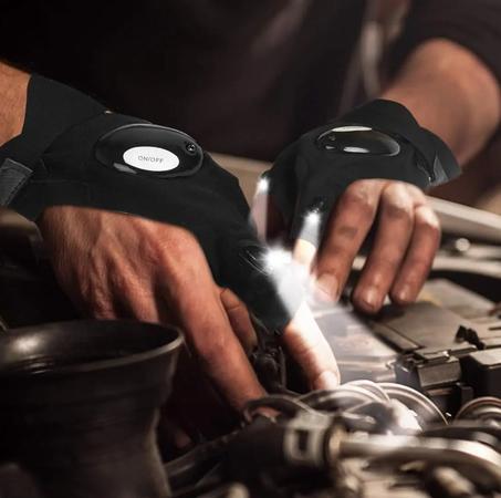 قفازات مضيئة