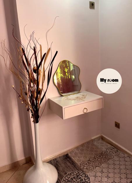 ✨coiffeuse suspendu avec miroir