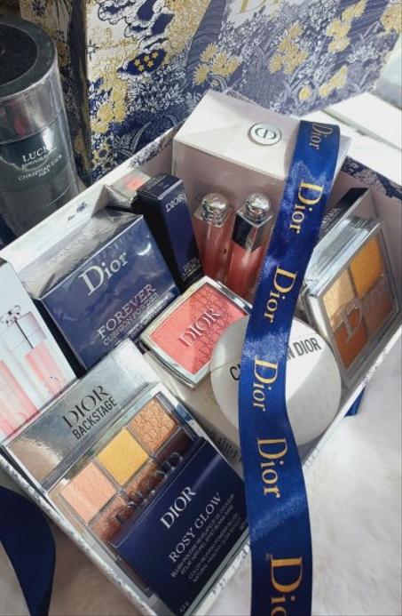 Dior MakeUp | بوكس المايكاب من ديور مع توصيل مجاني