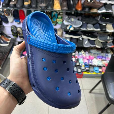 CROCS HOMMES