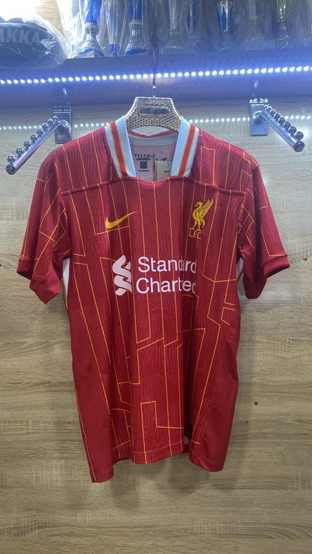 قميص ليفير بول 2025