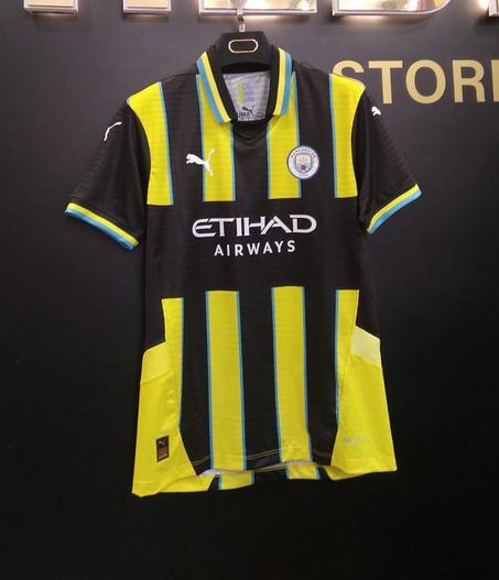 قميص مانشستر سيتي الثاني 2025