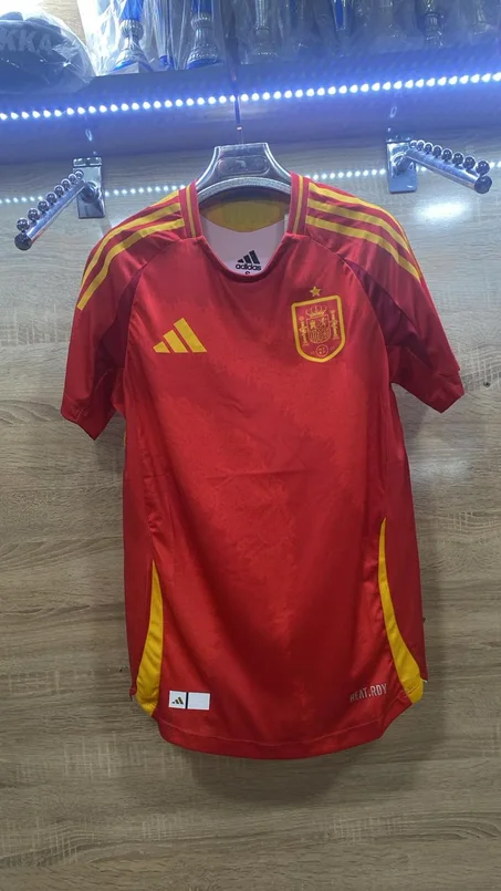 قميص منتخب اسبانيا 2025