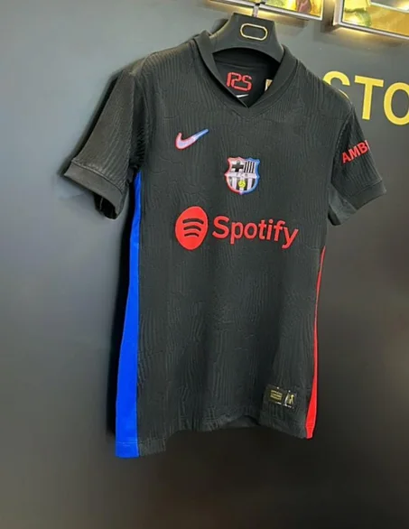 قميص برشلونة الاحتياطي 2025