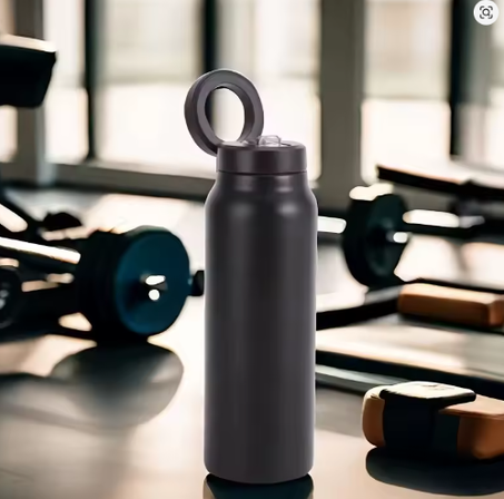 bouteille avec support de téléphone