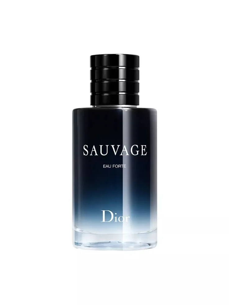 Sauvage - Eau de parfum pour homme notes épicées et d'absolu vanille