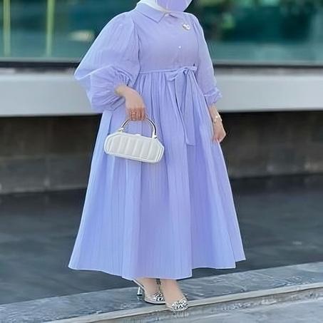 ملابس نسائية