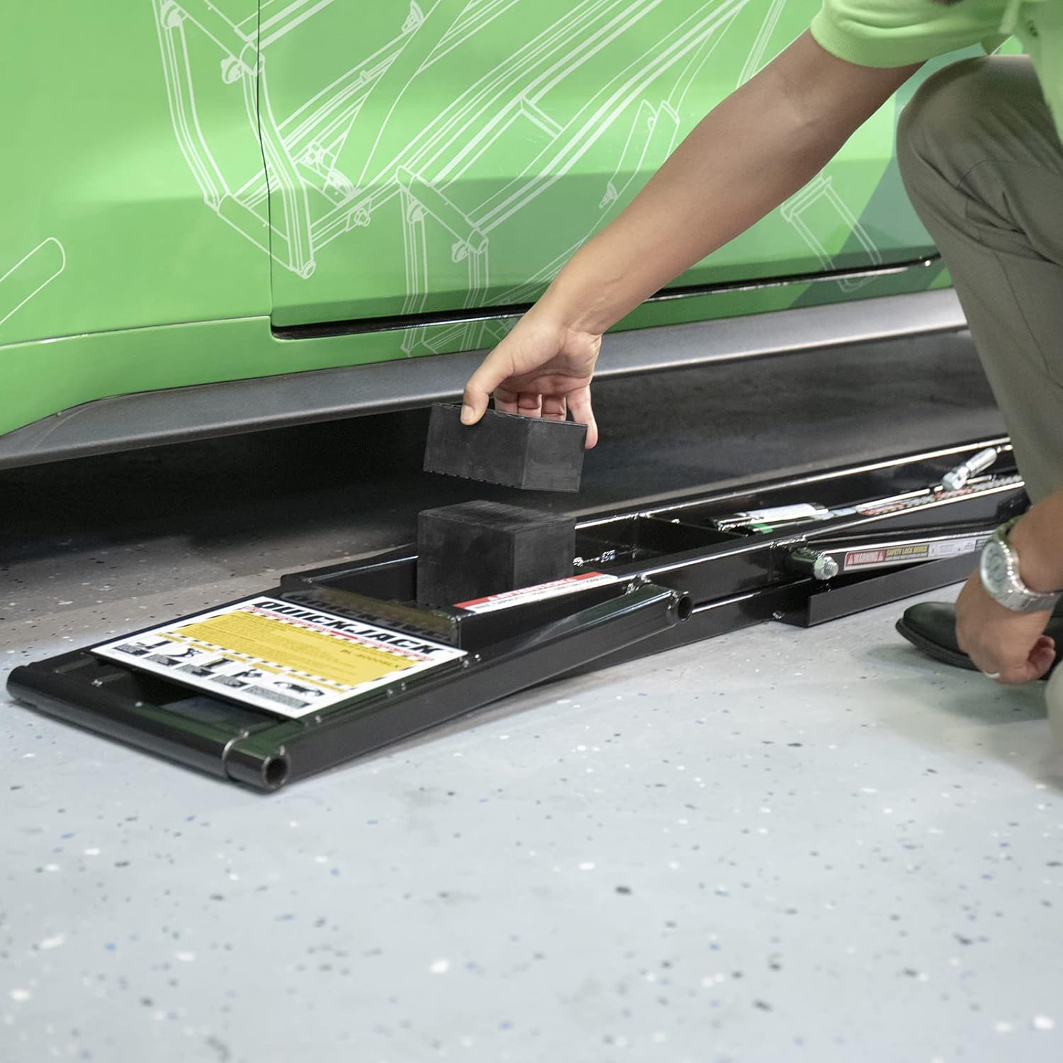QuickJack 5000TLX Bundle – 5000lb Capacity Extended Rail Length Portable Car