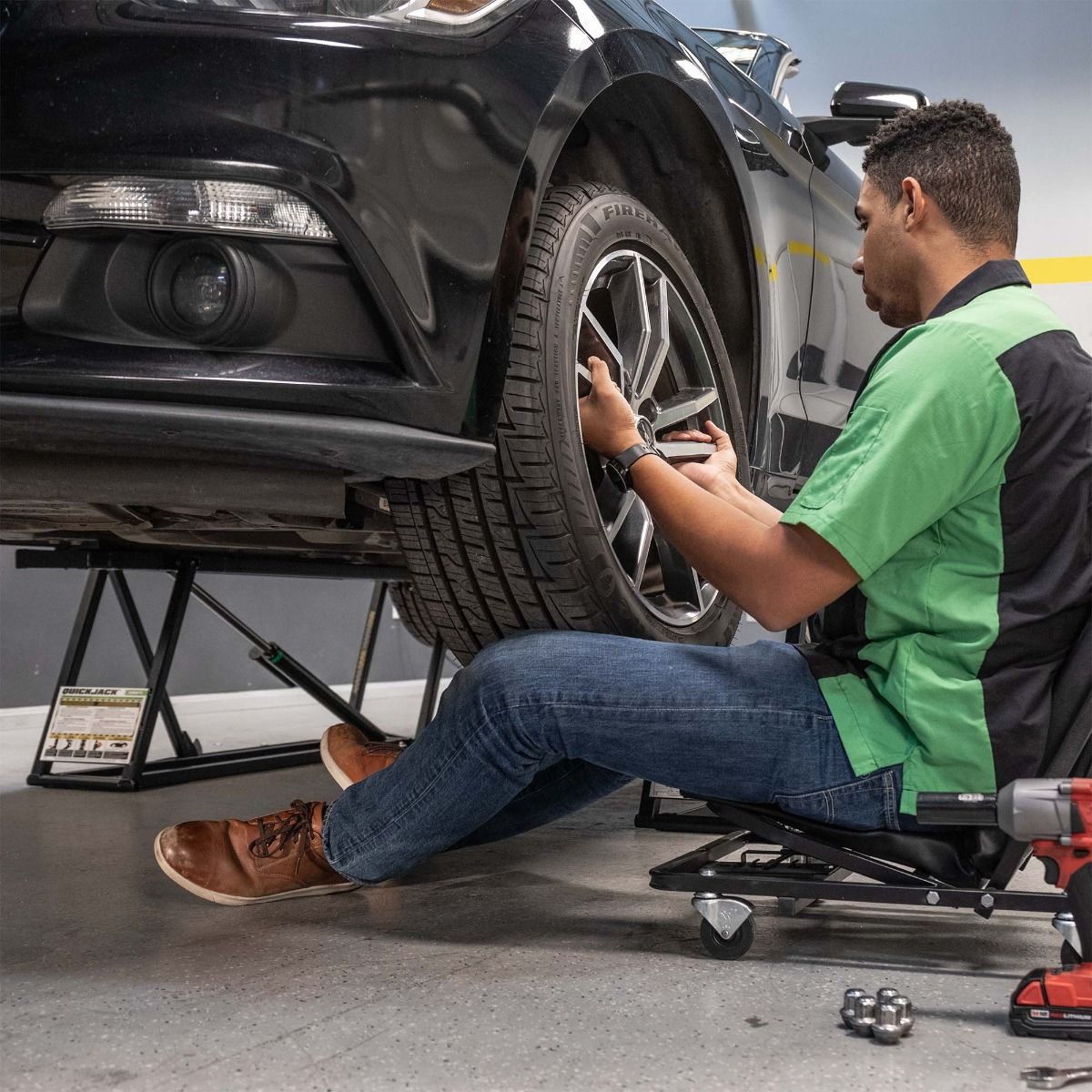 QuickJack 5000TL – Portable 5,000lb Capacity Car