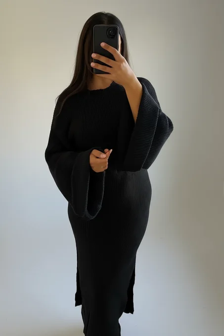 🖤 الفستان الأسود الأنيق - إطلالة تجمع بين البساطة والفخامة