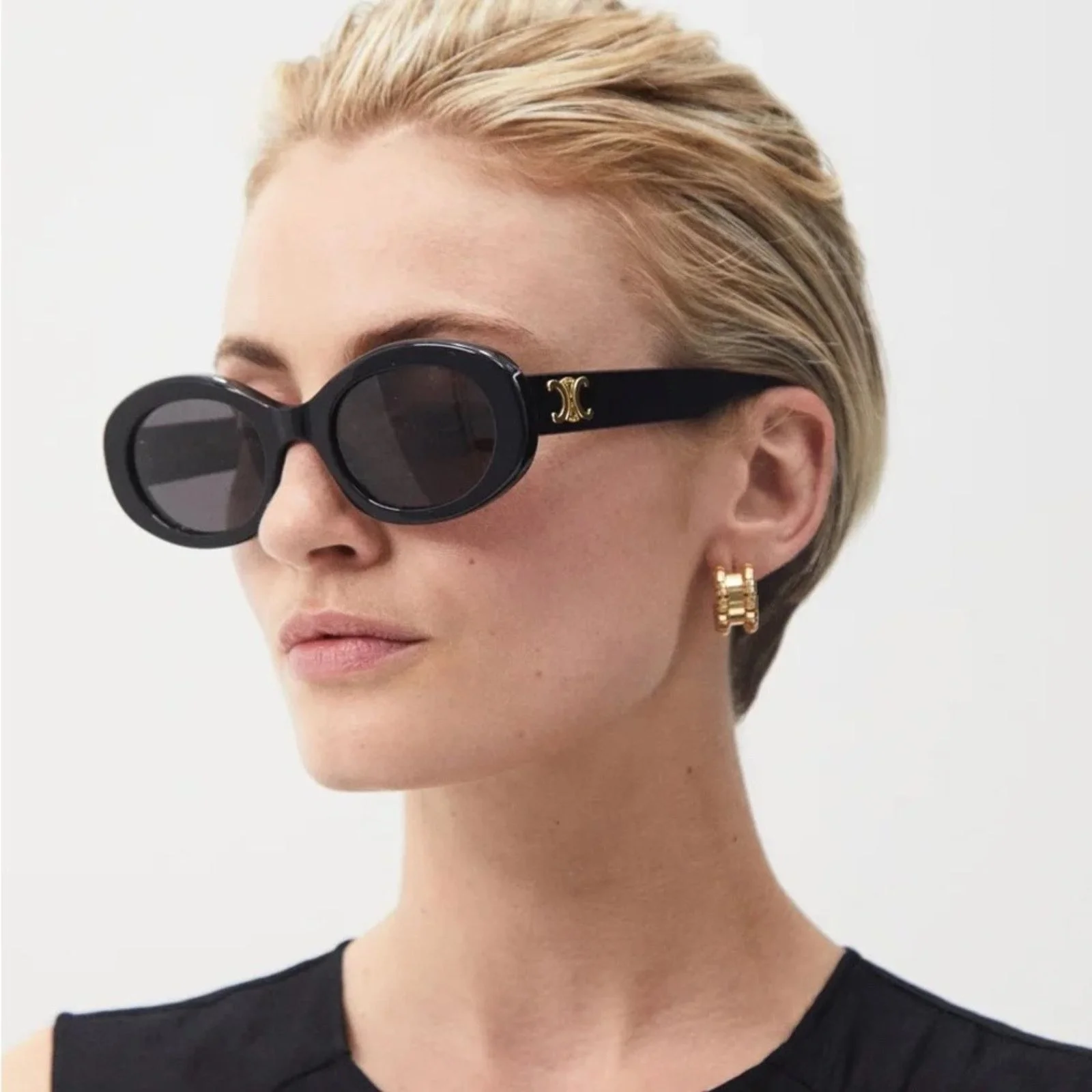 Triomphe 01 oval sunglasses black