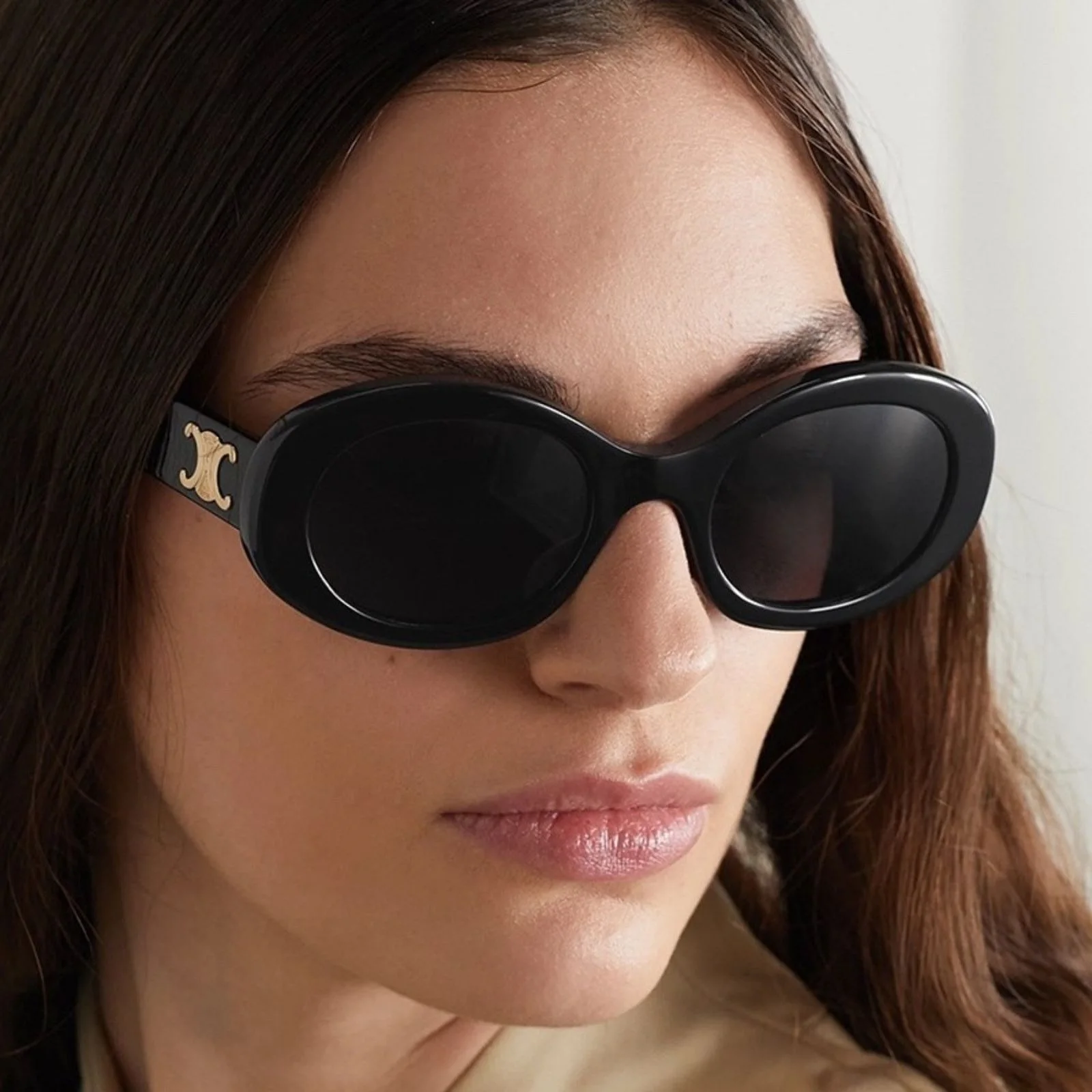 Triomphe 01 oval sunglasses black