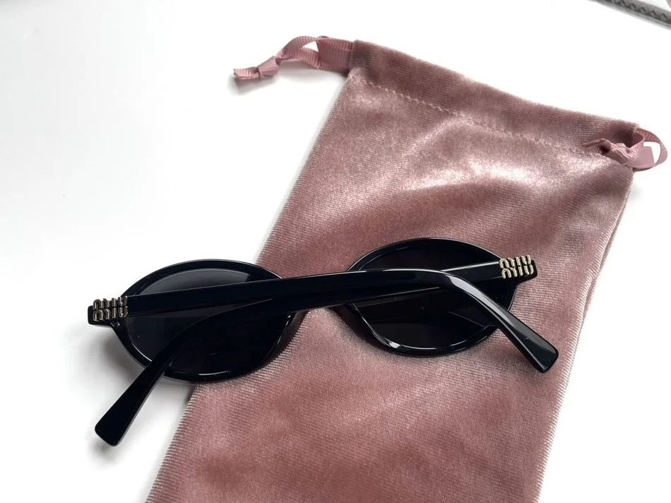 Miu Miu 04ZS Balck