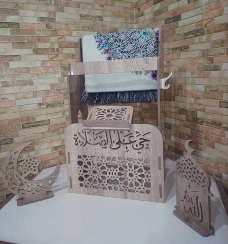 حامل مصحف وسجادة مع 2 فانوس وهلال هدية