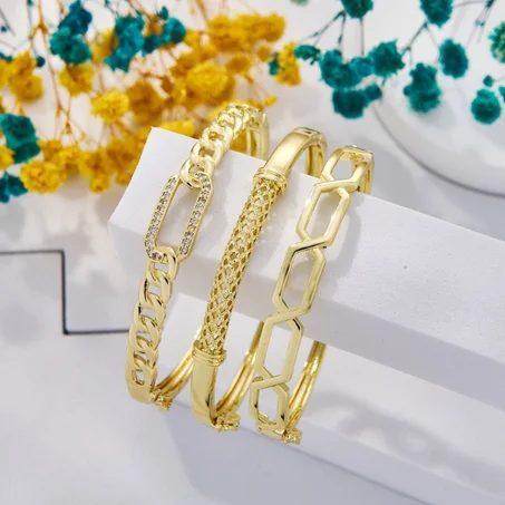 Bracelet trés élégente